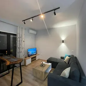 Center Goldi Tirana